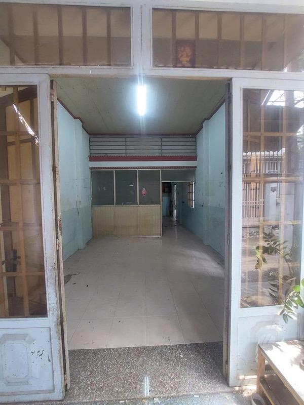 Siêu phẩm tốt nhà nát chỉ 4,3 tỷ ngay cạnh chợ THủ Đức.